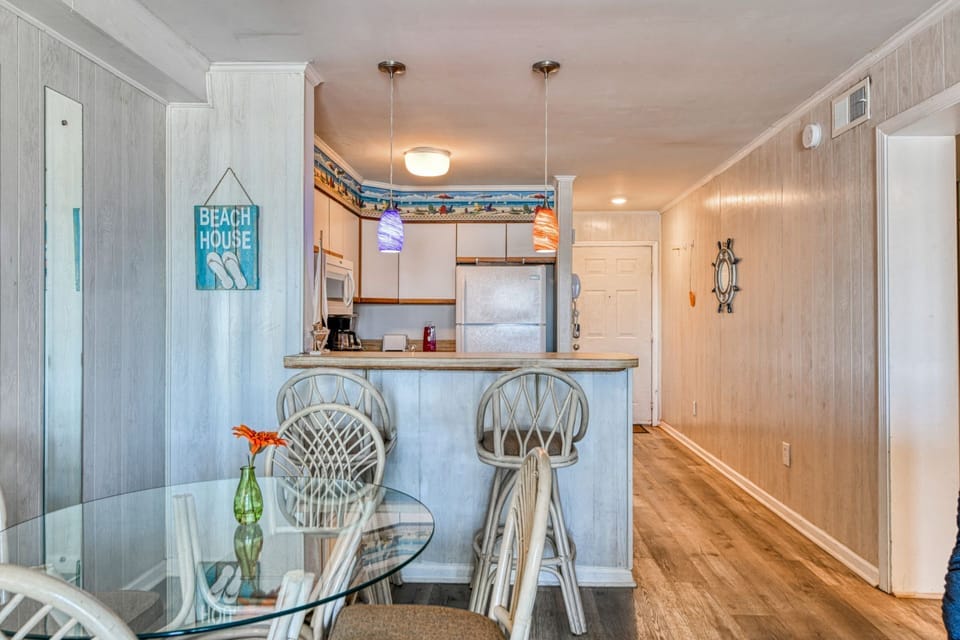 Beach House 206