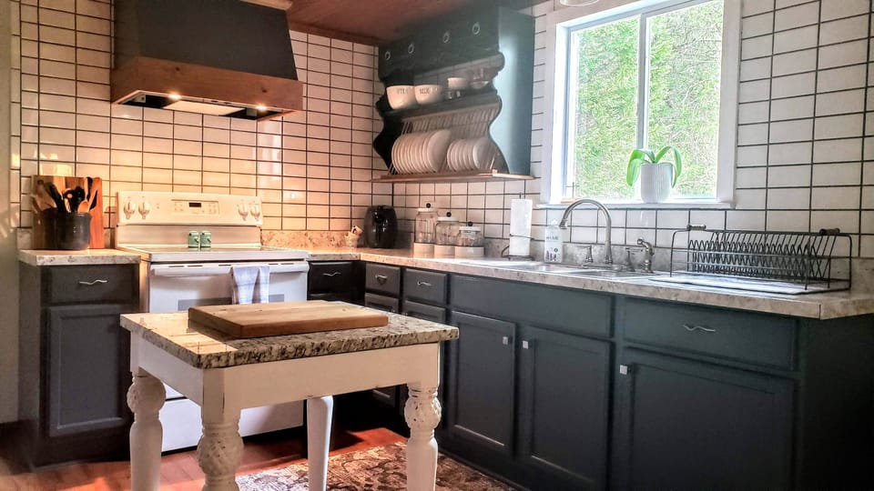 Large open kitchen - fully stocked.