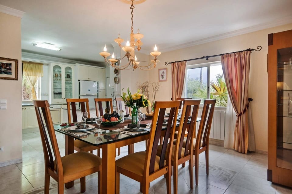 Villa Rosa image