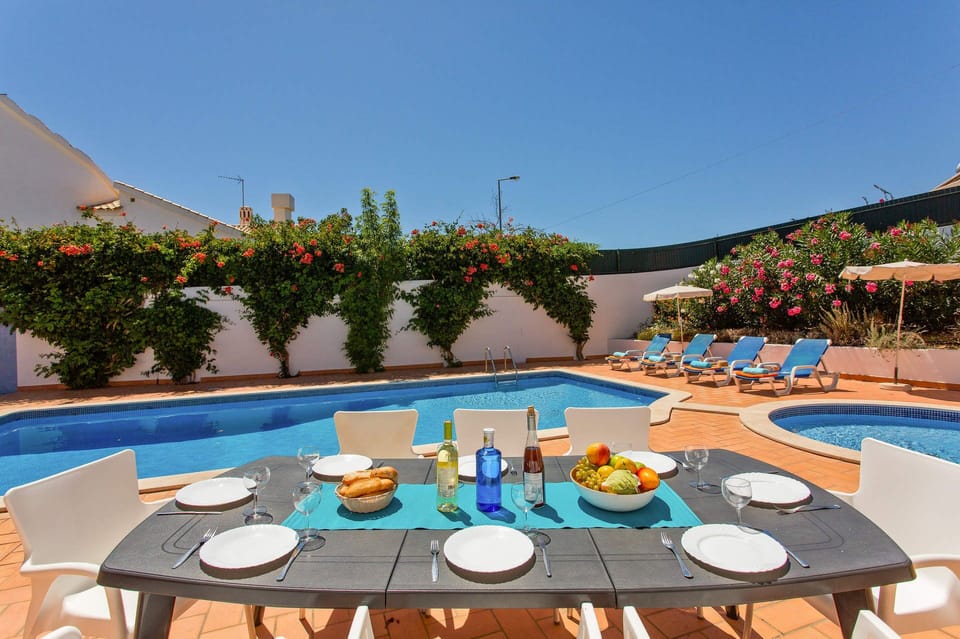 Villa Papi image