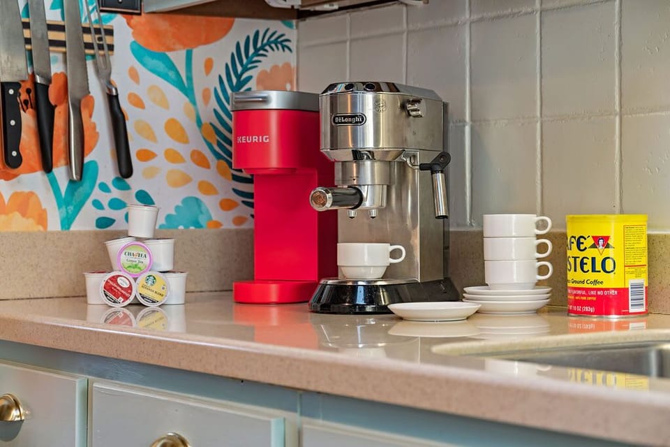 Full Coffee Bar!