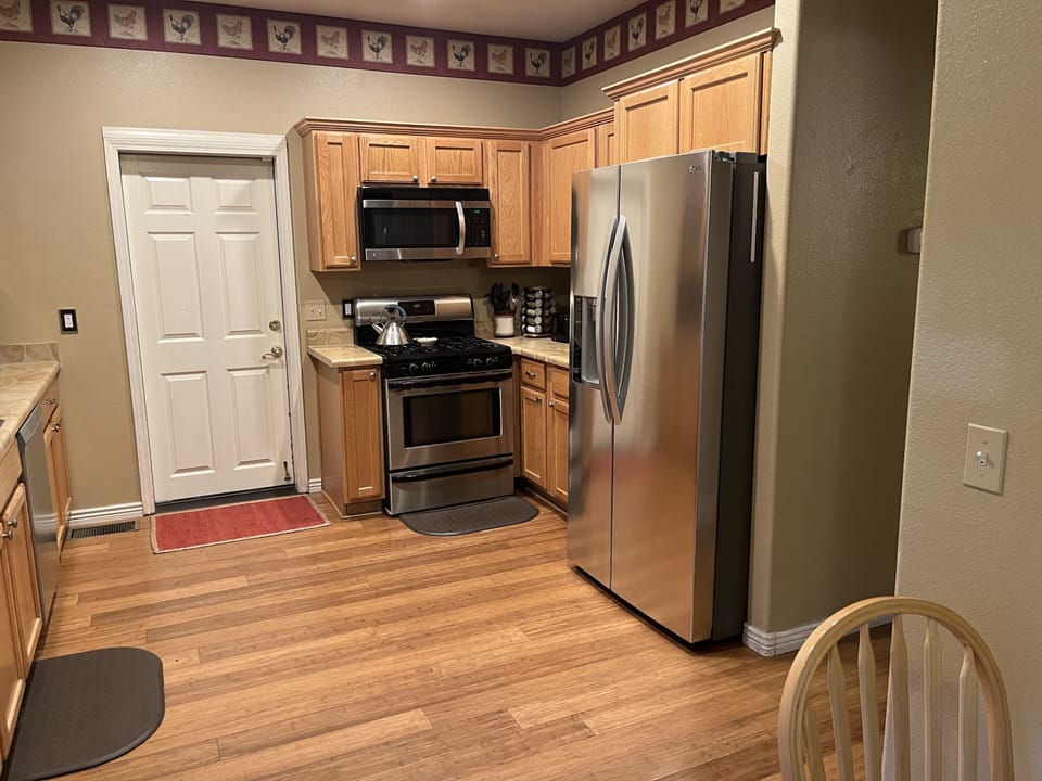 Fully Stocked Kitchen