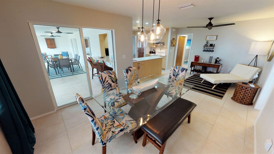 Dining area leading out to lanai