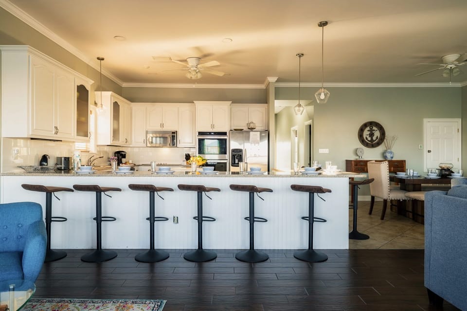 Fully equipped kitchen
