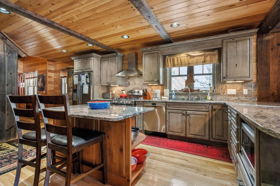 Fully equipped kitchen