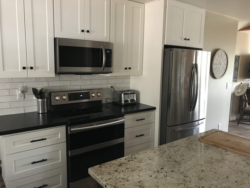 Dual Stoves, Prep Island