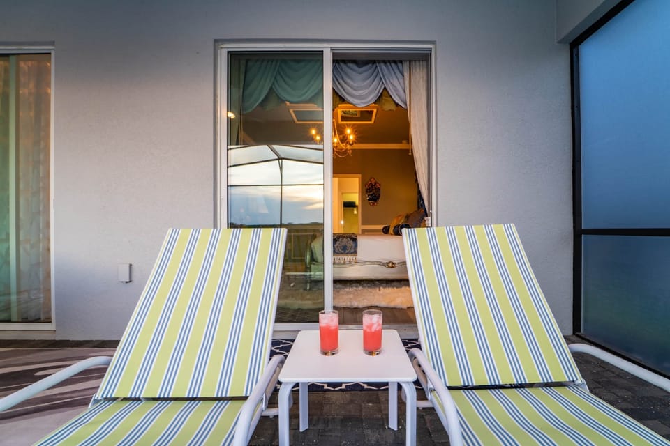 Chaises on the enclosed lanai off the West Wing