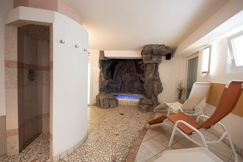 Newly built, quiet holiday home, pets are welcome with WiFi  Apartment in Trentino-South Tyrol