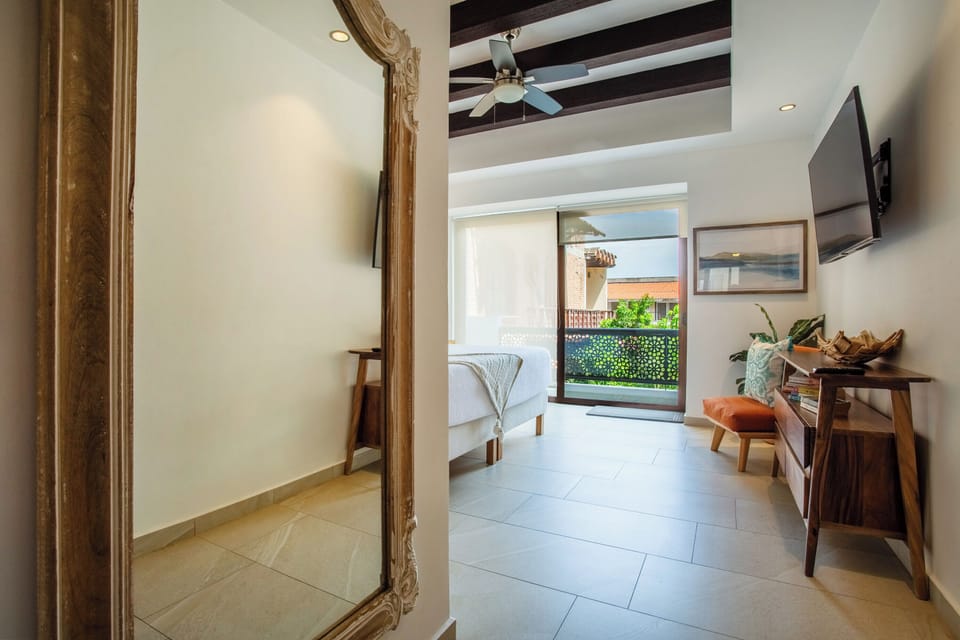 Entrance to the master bedroom