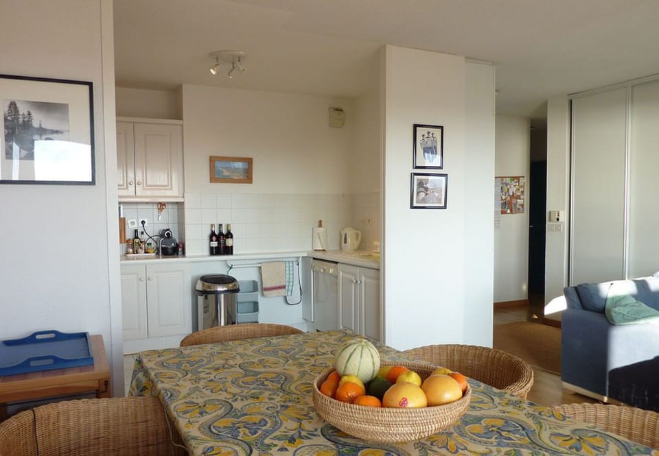 dining and kitchen