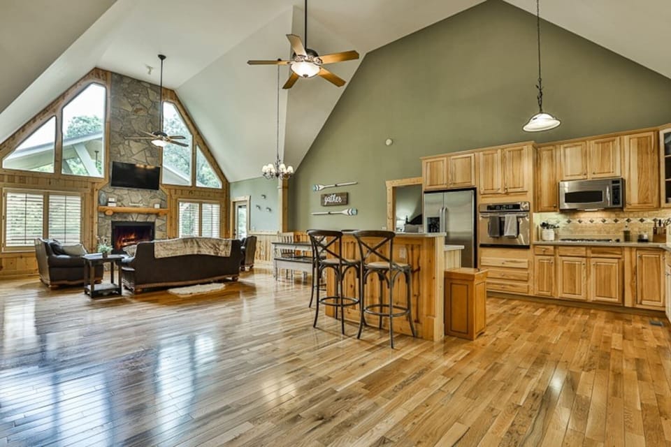 The spacious main living area has plenty of room for your entire family to spread out and enjoy with seating that will accommodate up to 12.