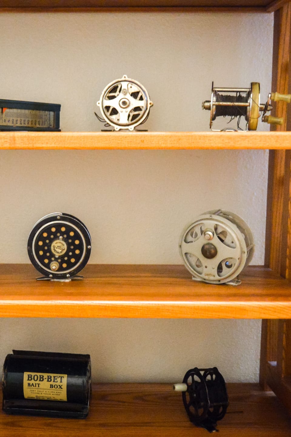 We hope you will enjoy our Alaskan art and artifacts 
