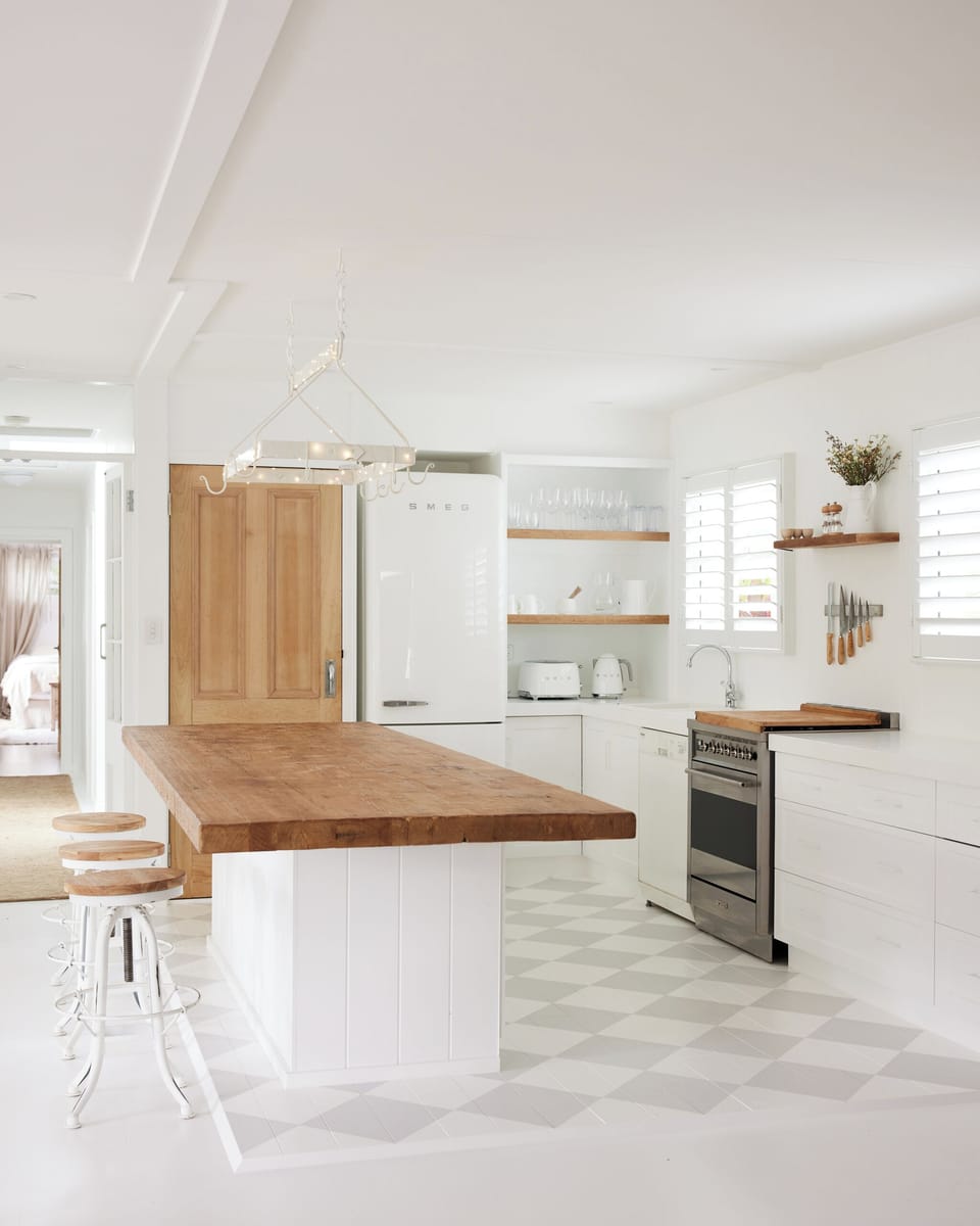 Picadilly Palms Byron Bay kitchen