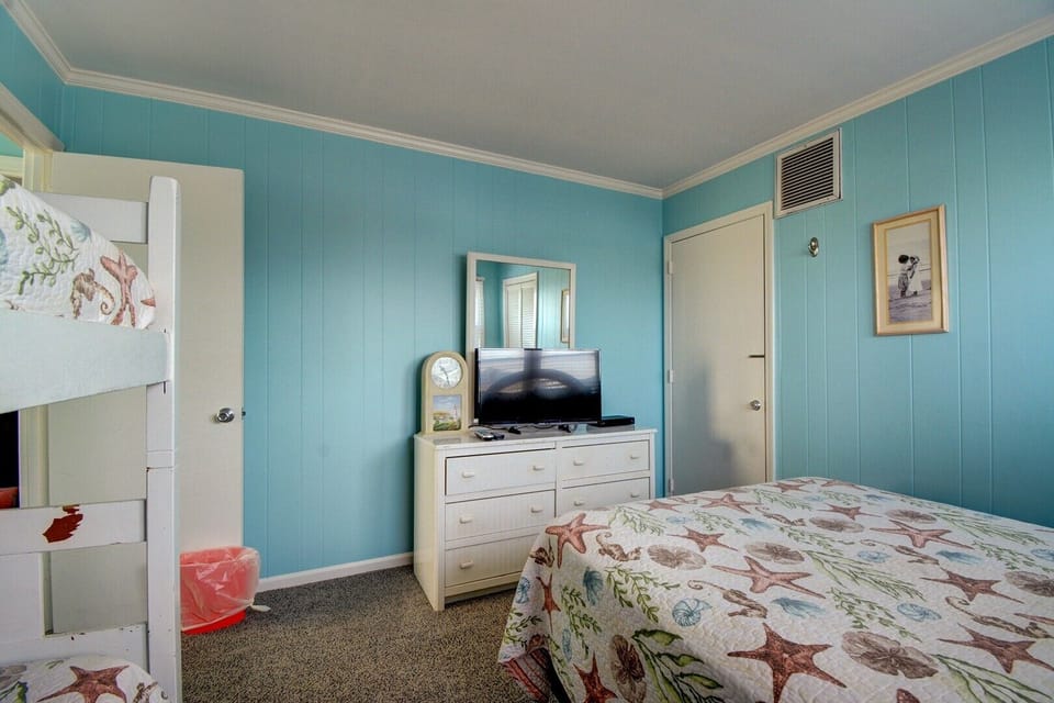 Double and Twin Bunk Room