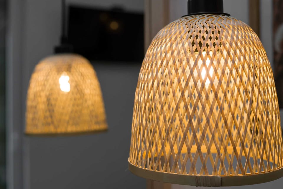 Decorative details/lamp.