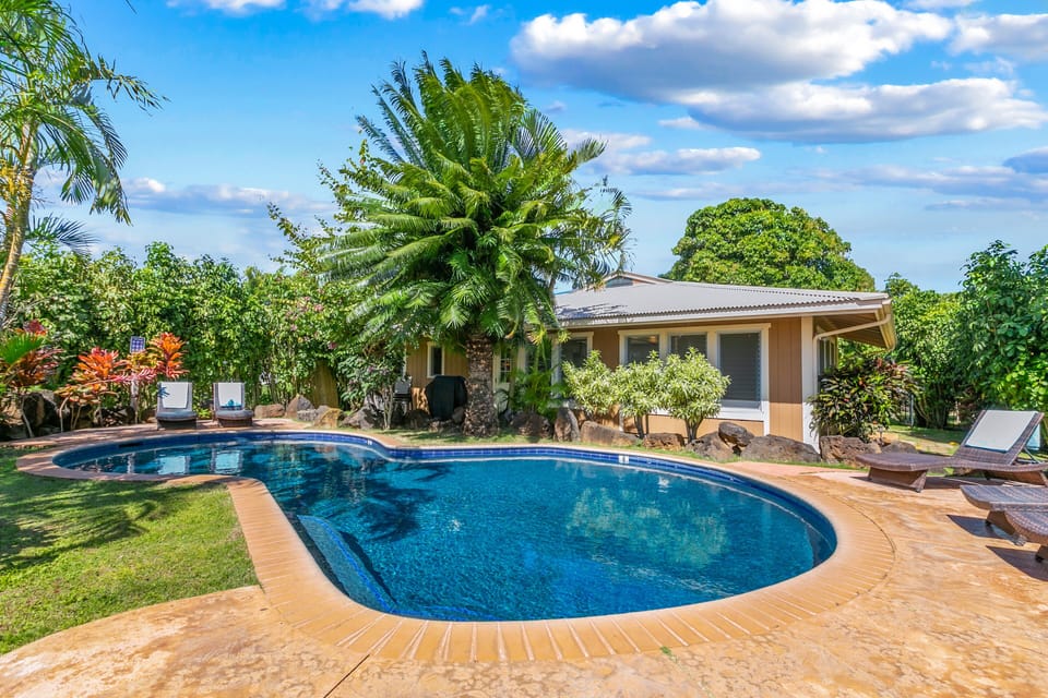 Chill by the pool with friends and family