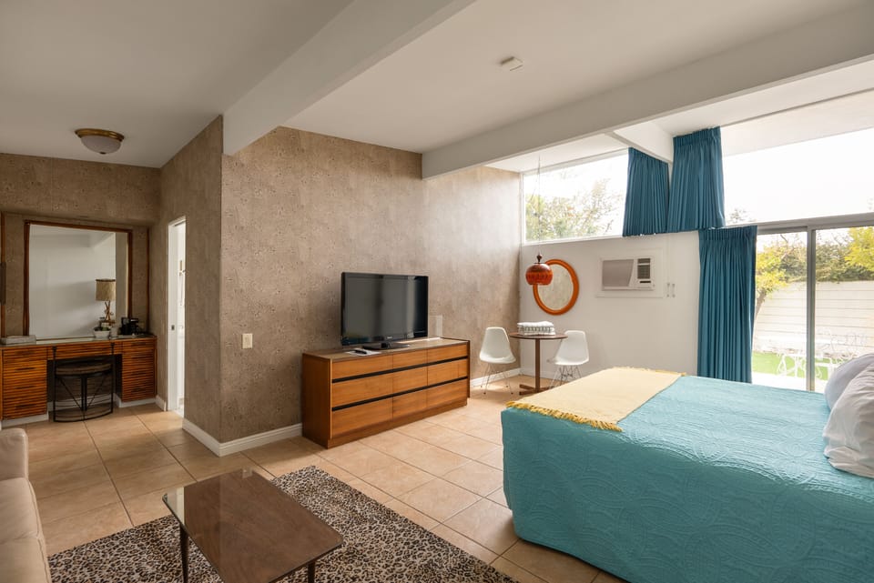 Come on in your suite.