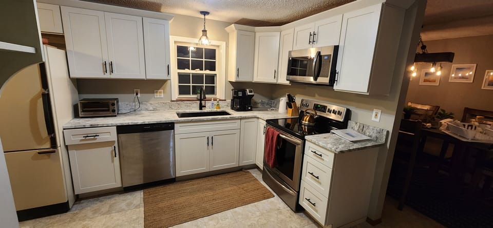 Indoors, Kitchen, Appliance, Microwave, Oven