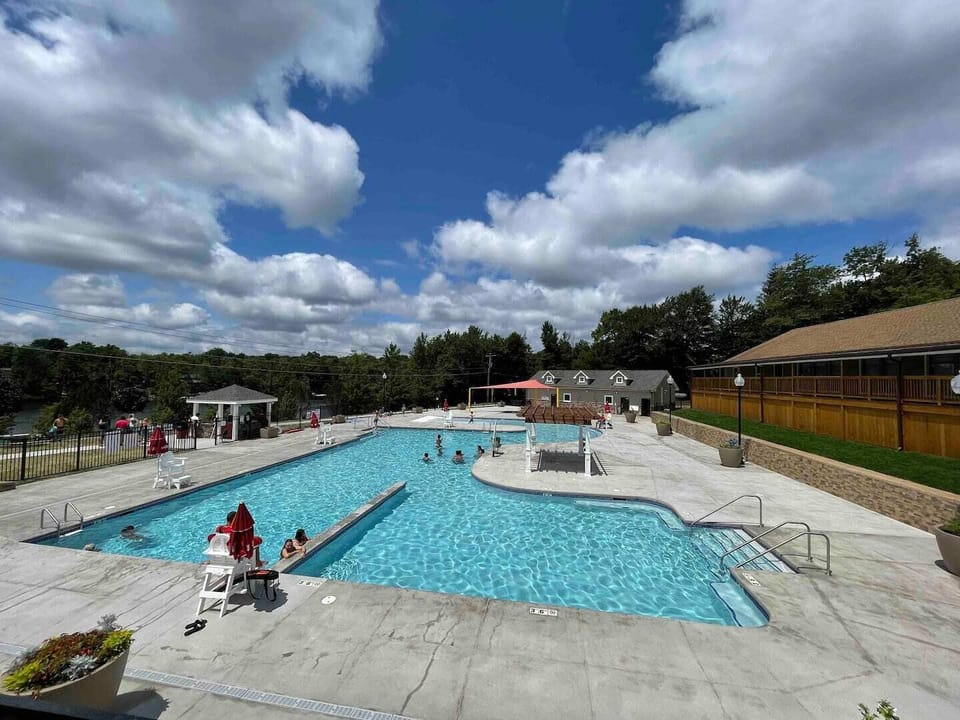 The new E pool just minutes from the house