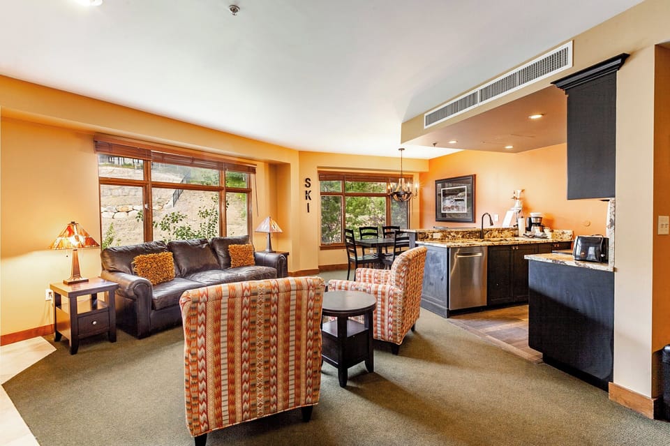 Living Area with Sleeper Sofa & Murphy Bed