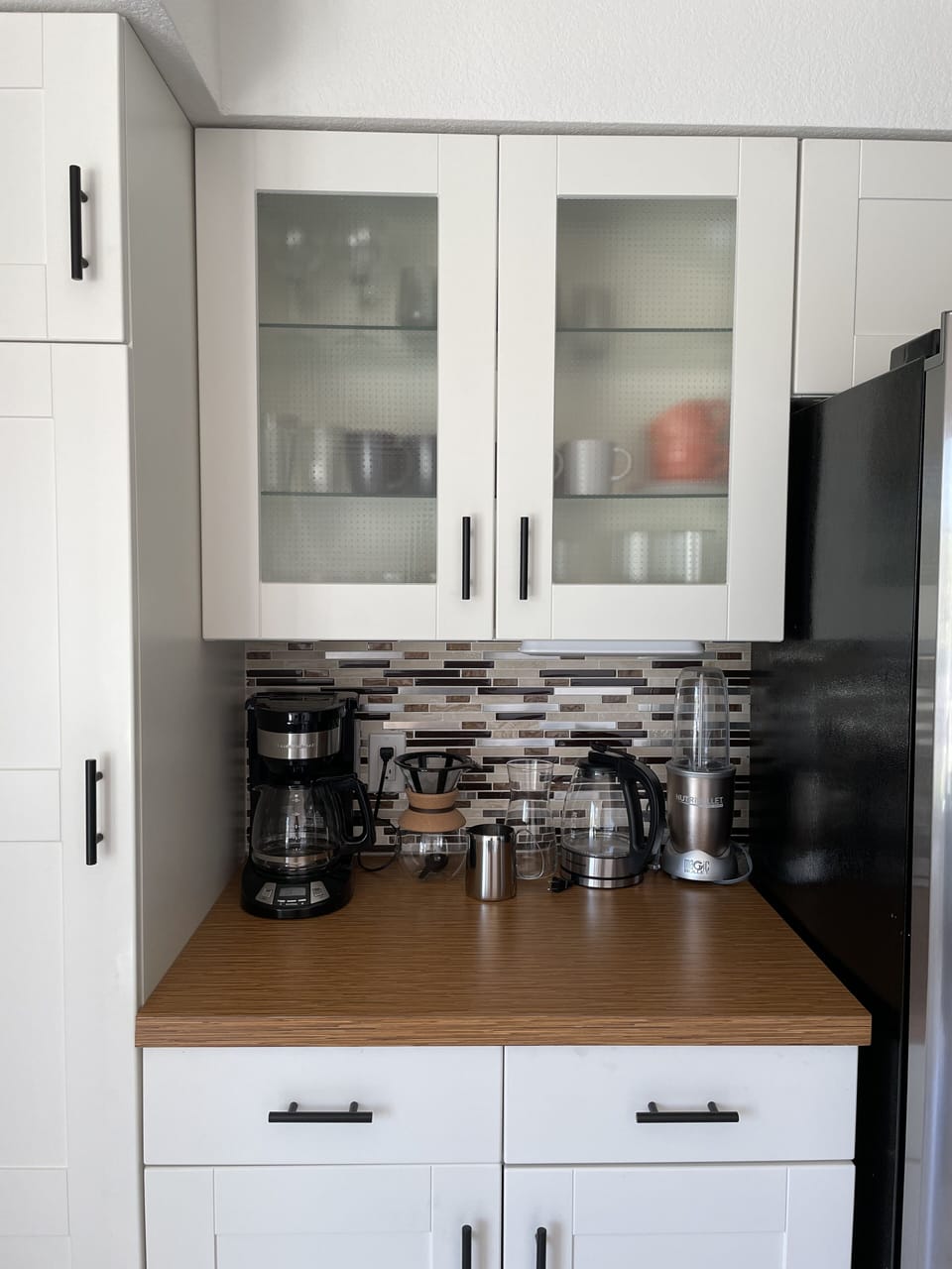 Coffee bar - coffee maker/ chemex/ french press