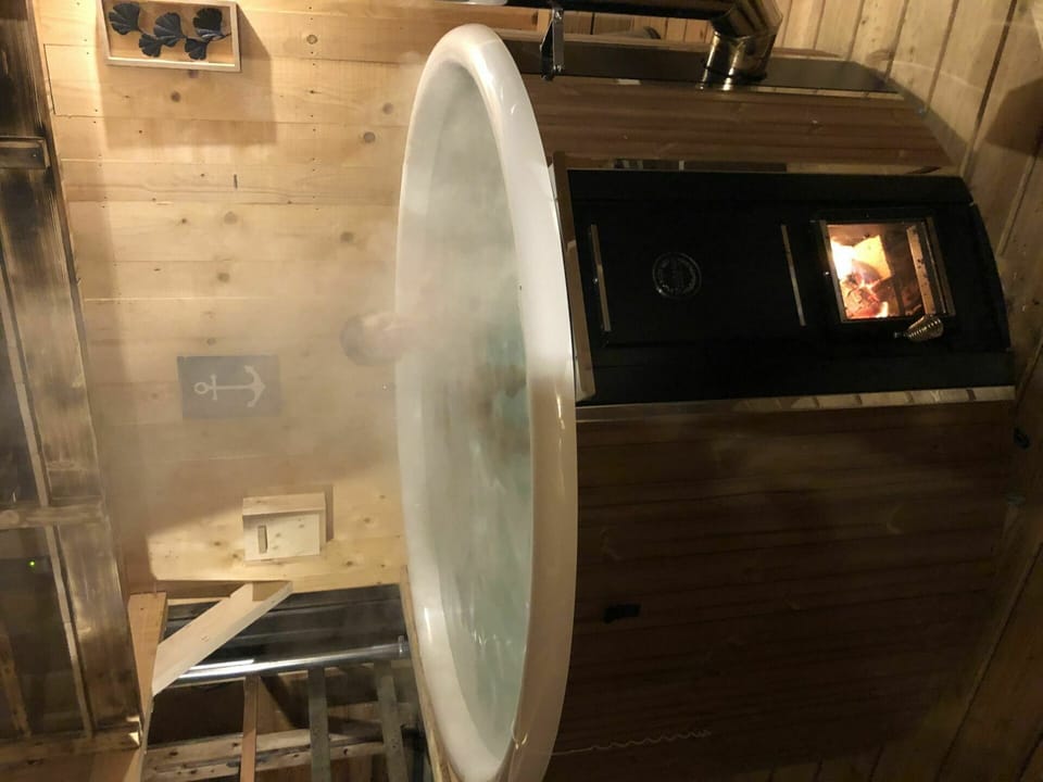 Wood, Gas, Machine, Composite Material, Art, Hardwood, Metal