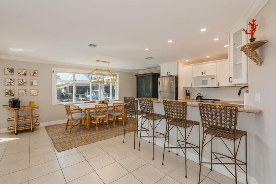 Kitchen/Dining