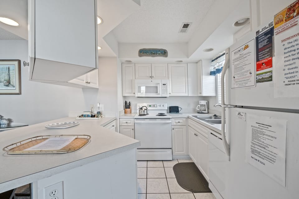 Test out your cooking skills in this fully stocked kitchen.