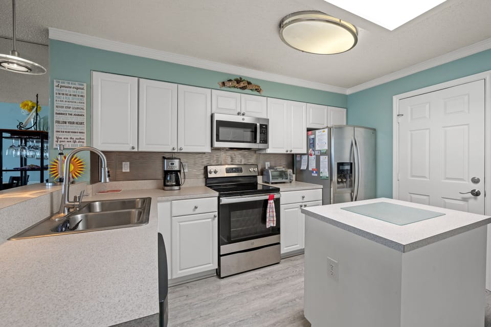 A fully stocked kitchen makes meal preparation a breeze.
