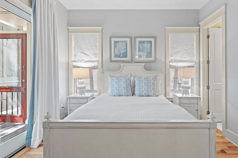 Watercastle - Water Color - First Floor -  Queen Bedroom #4