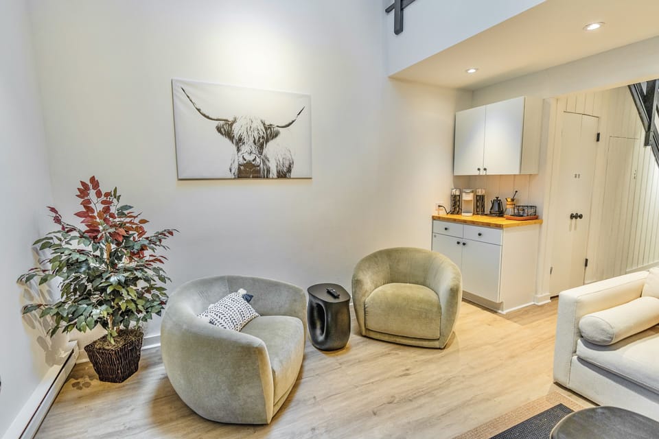 Cozy seats in the living room