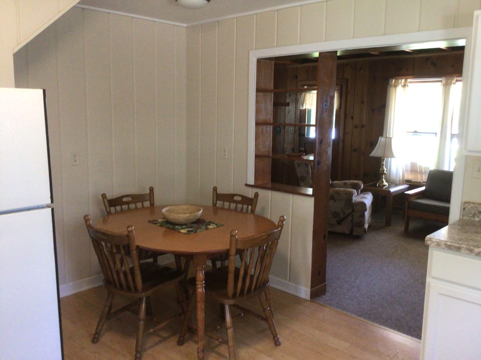 In Kitchen dining in Marquette Cottage