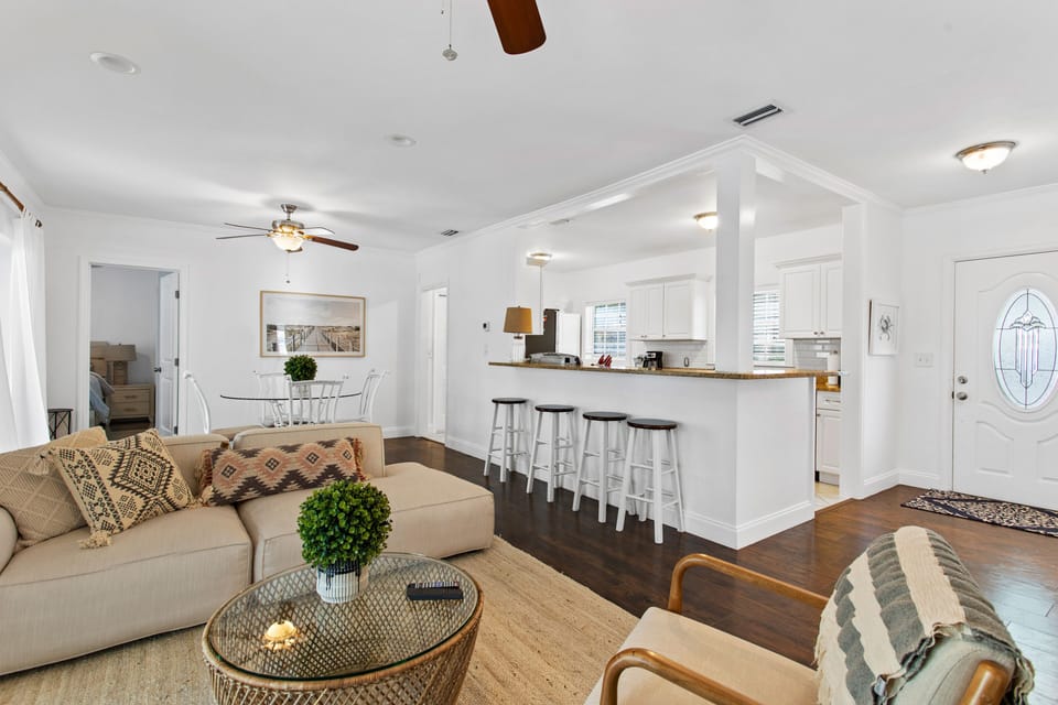 Open Living area is great for families.