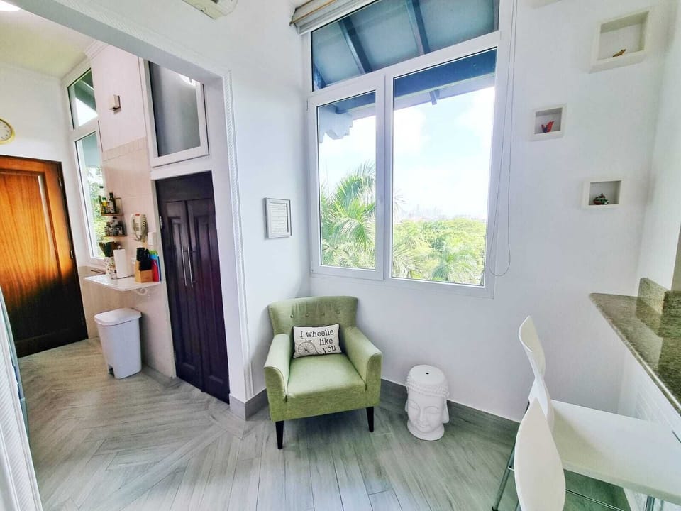 Peaking onto the kitchen from the foyer