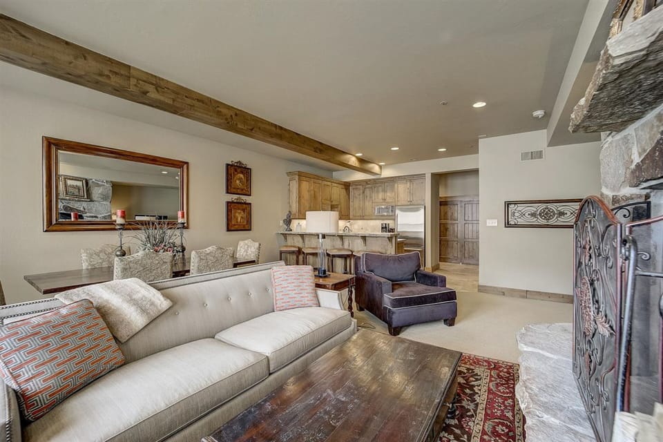 Living room.
