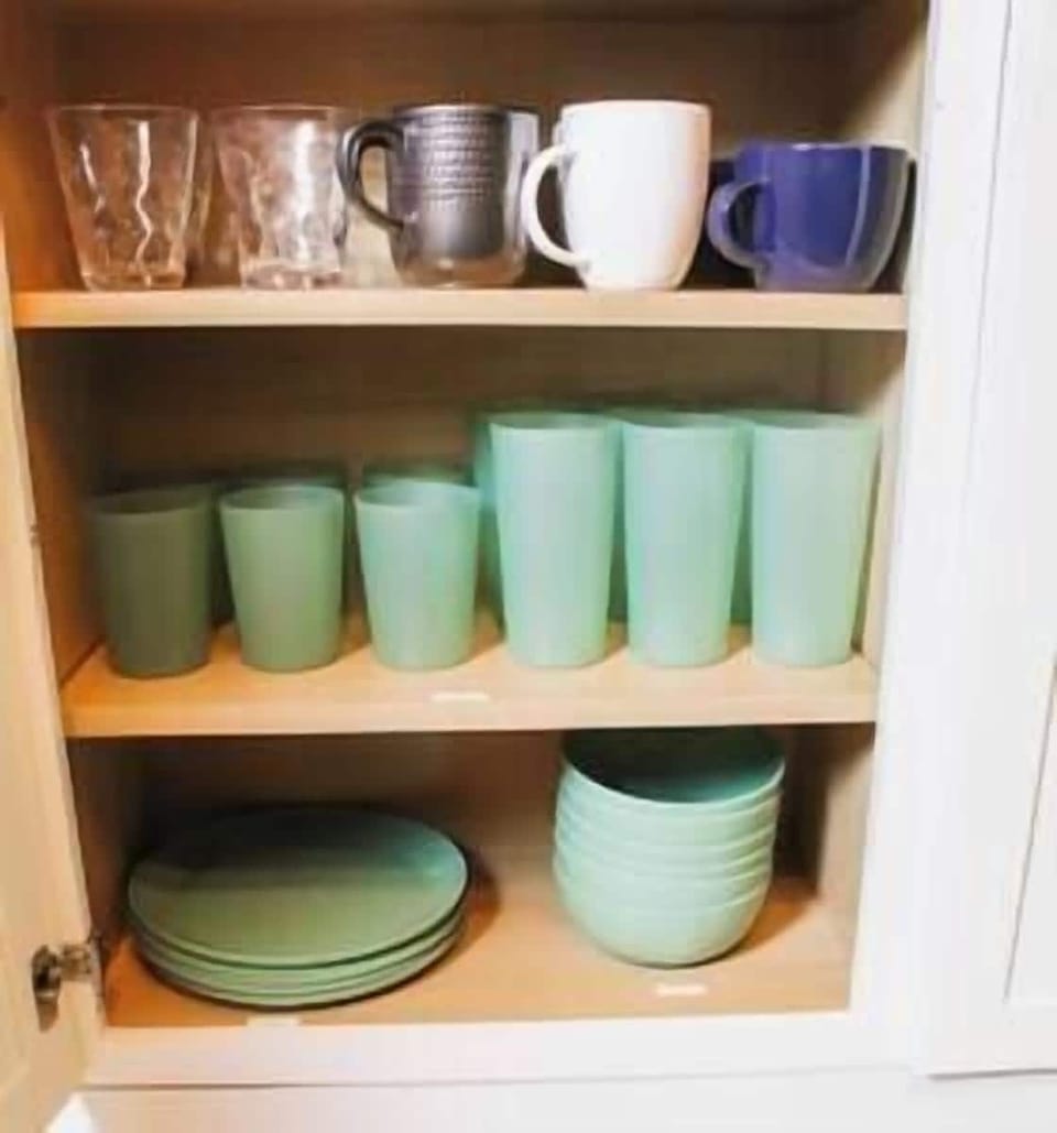 kitchen cabinets (2)