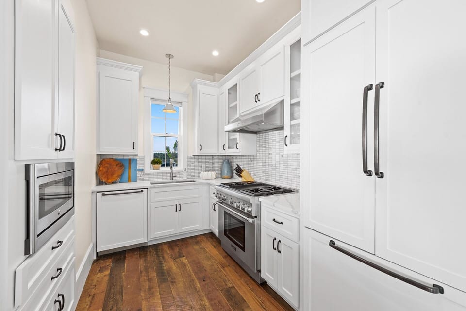 Third Floor: Kitchen