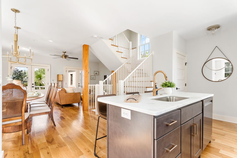 Sugar Water | Steps from Downtown Charleston!
