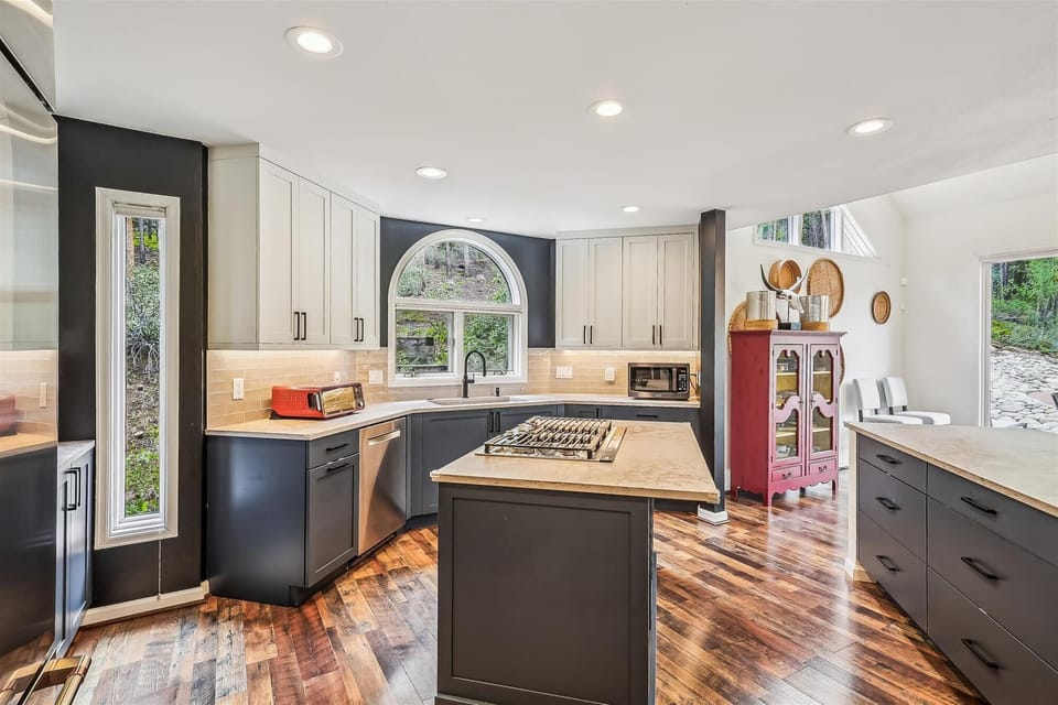 Kitchen, Stormbunker Paradise, Breckenridge Vacation Rental