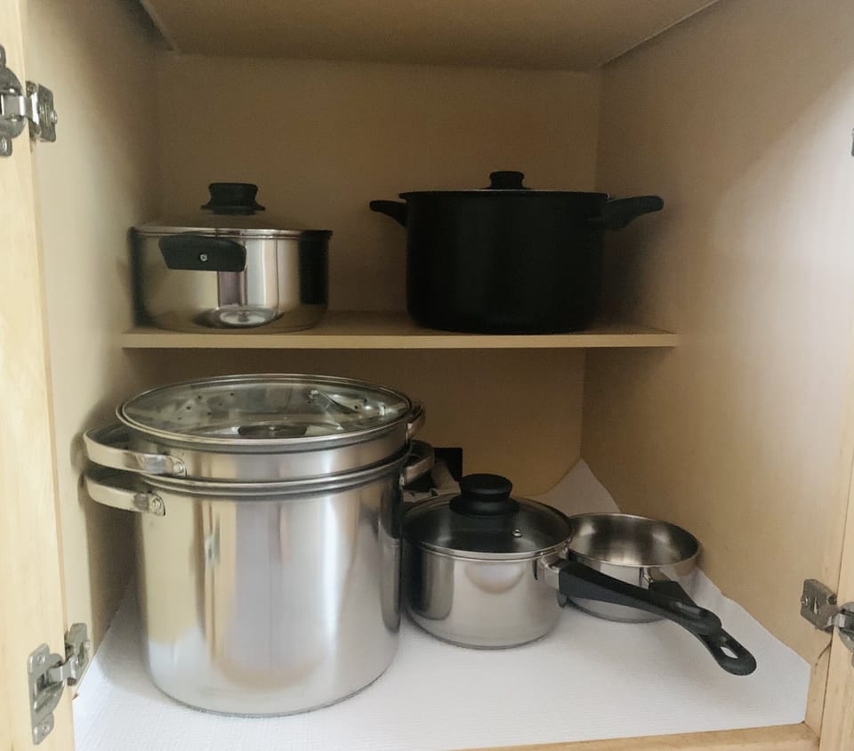 Fully stocked Kitchen