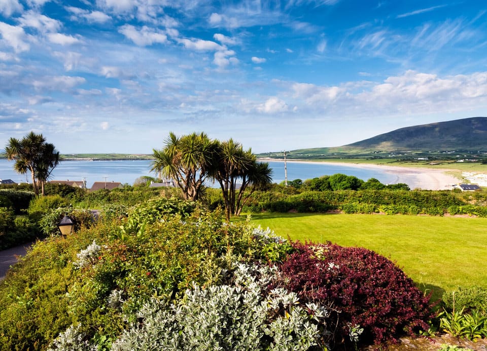Ventry Bay, Dingle Peninsula, County Kerry  Chris Hill, Tourism Ireland