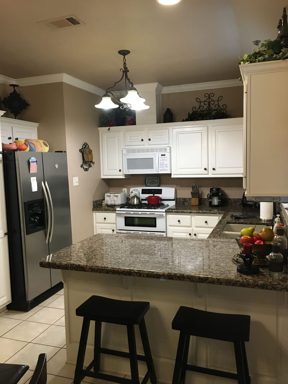 Kitchen with island seating