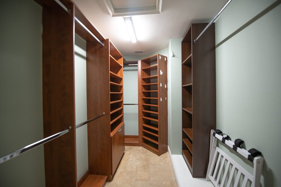 Primary Bedroom- Walk-in Closet