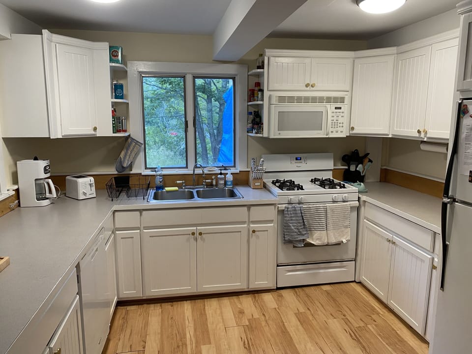 Fully stocked kitchen