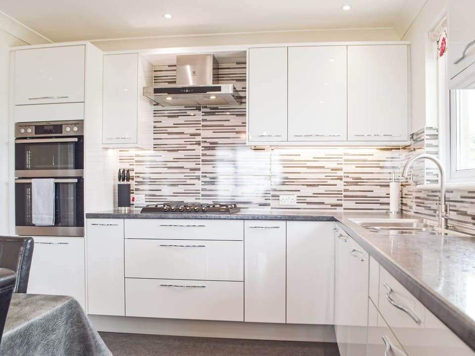 Kitchen | Cri&rsquo;r Wylan, Fishguard