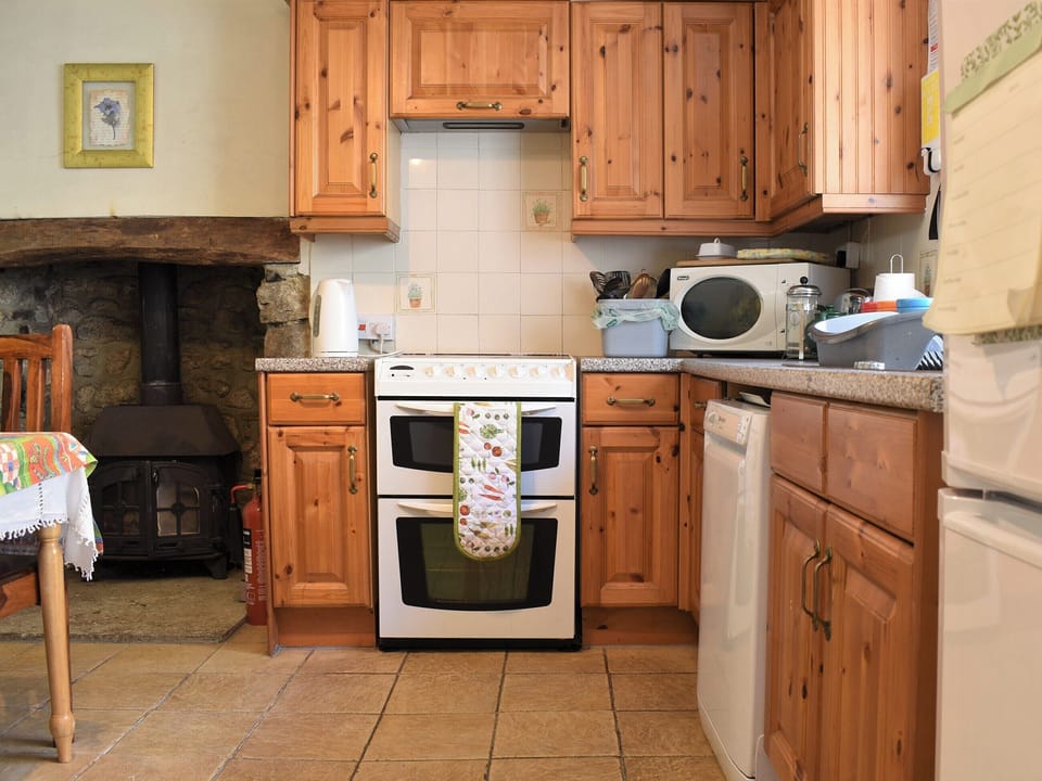 Kitchen/diner | Scenery Cottage, Bridford
