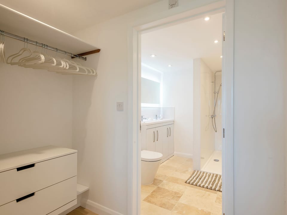En-suite | Cosyleigh, Ingham, near Stalham