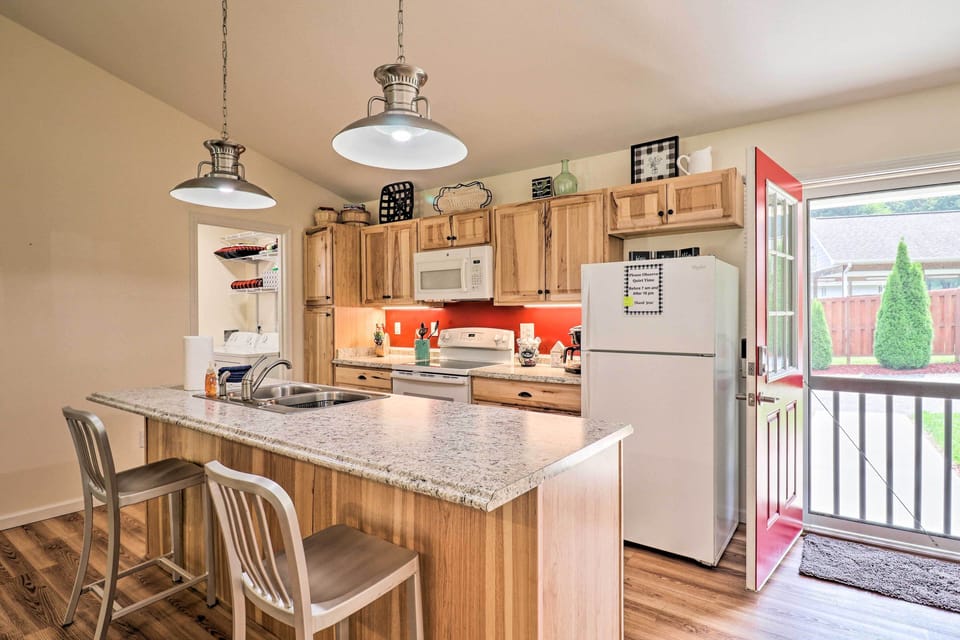 Kitchen | Fully Equipped