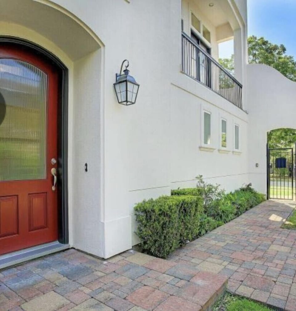 Front entrance.