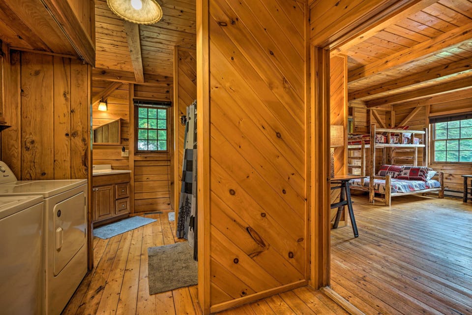 Laundry Area | Washer & Dryer